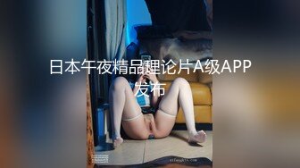 商场女厕全景偷拍多位美女嘘嘘各种美鲍轮流呈现 (4)