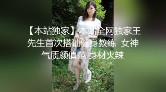 [MP4/ 589M] 温柔甜美骚女小夫妻居家操逼，吸吮奶子一脸爱意，跪地插嘴第一视角后入，搞得美女舒服了