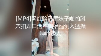 最近超火的推特露出女神反差婊【理万姬】剧情露出配文字，超赞