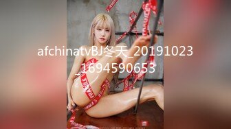 STP31853 单纯少女她来了【蛮蛮不懂爱】大屌哥真享受，嫩妹子陶醉在性爱的快感中