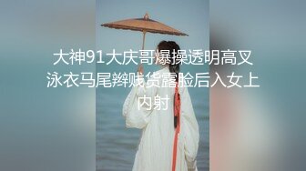 摄影师模特群约拍S级身材极品一字马女模，问她私底下表现怎么样，话里话外暗示她要潜规则