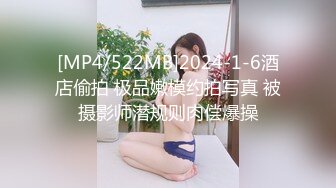 黑丝美女3P 身材高挑 被两哥们连续轮流输出猛干一个多小时 上位骑乘很疯狂 操的香汗淋漓 娇喘连连