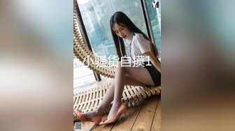 老婆外地旅游趁机勾搭她开美容店的漂亮女闺蜜酒店啪啪,奶子圆润坚挺,各种姿势暴力抽插,拽着头发按在床上后插!