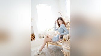 【新片速遞】&nbsp;&nbsp;终于操上了新来的巨乳女同事❤️臣服在我的巨屌下~大大白白的奶子非常诱人❤️太舒服啦！[34M/MP4/01:49]