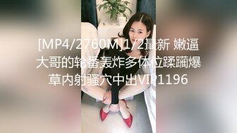 ZT全景高清厕拍系列4 高跟鞋的清纯美女阴唇还挺大