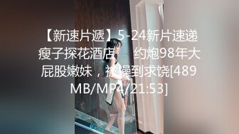 真实乱伦??我和妈妈在卫生间操逼“千万不要让你爸知道”冒生命危险玩刺激