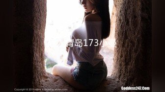 STP21738 怒草漂亮的小少妇，全程露脸黑丝情趣，让大哥吃着奶子玩骚逼，沙发前温柔的舔弄鸡巴，各种体位抽插蹂躏好骚